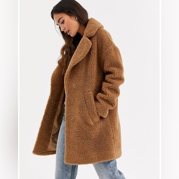 NEW: The A&F Teddy Coat - Large - Picture 1 of 3